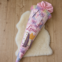 Personalisierte Zuckertüte für Lena mit 3D-Alihorn-Motiv.